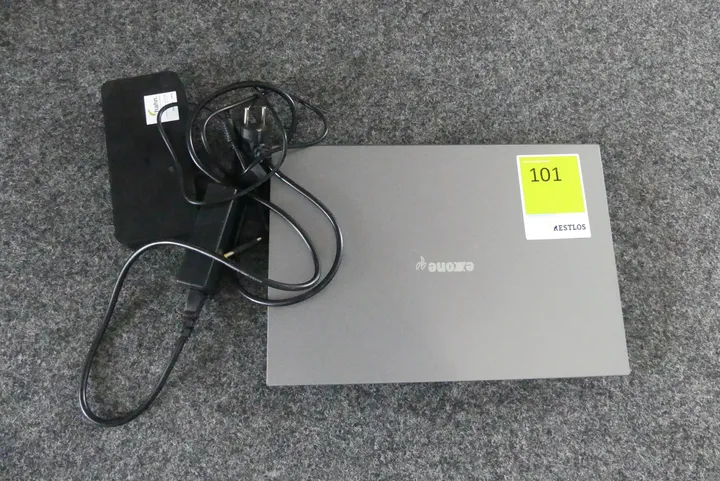 exone Notebook mit Zubehör
